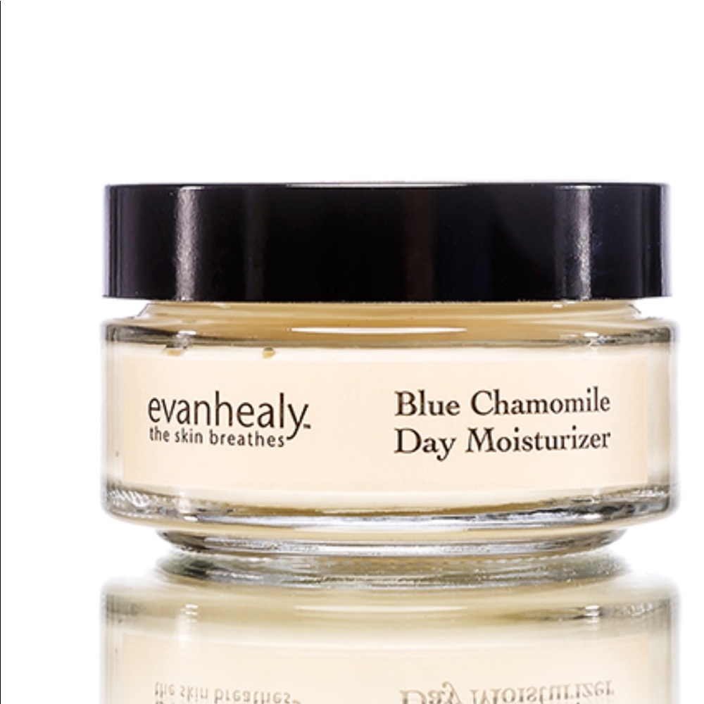 🌼Evanhealy Blue Chamomile day moisturizer